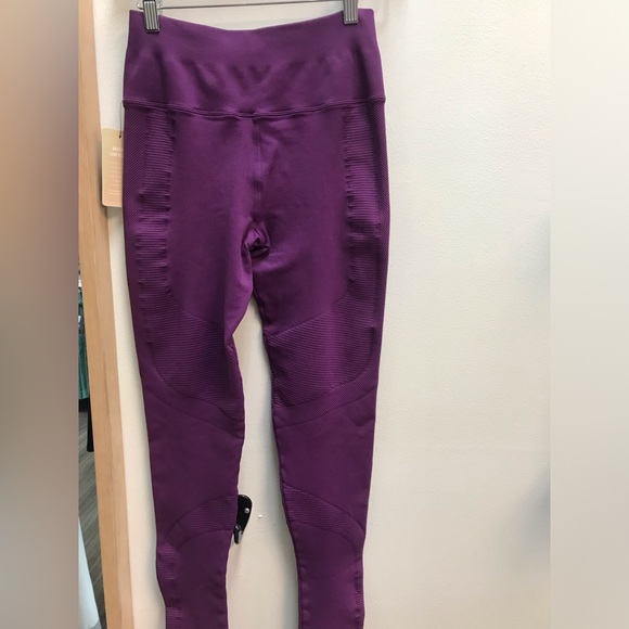 NUX One by One Legging - Picture 3 of 3